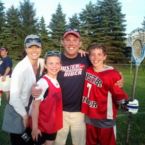 Meet your Posher, Melissa - Picture 1 of 1